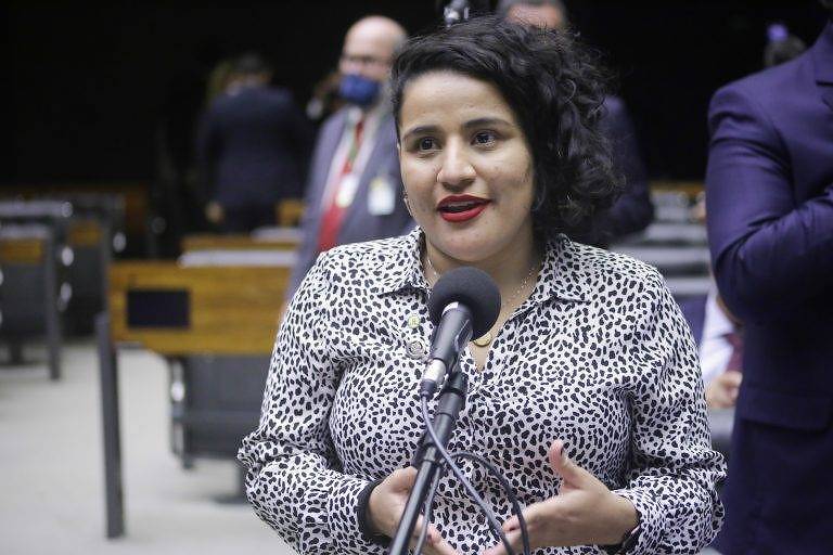 Quando era deputada federal pelo Psol do Pará, Vivi Reis teve o escritório depredado por mais de uma vez; 'Na primeira vez, achou-se que se tratava de um crime comum, mas as características desta segunda invasão levantam a possibilidade de um crime político', diz nota da Secretaria da Mulher