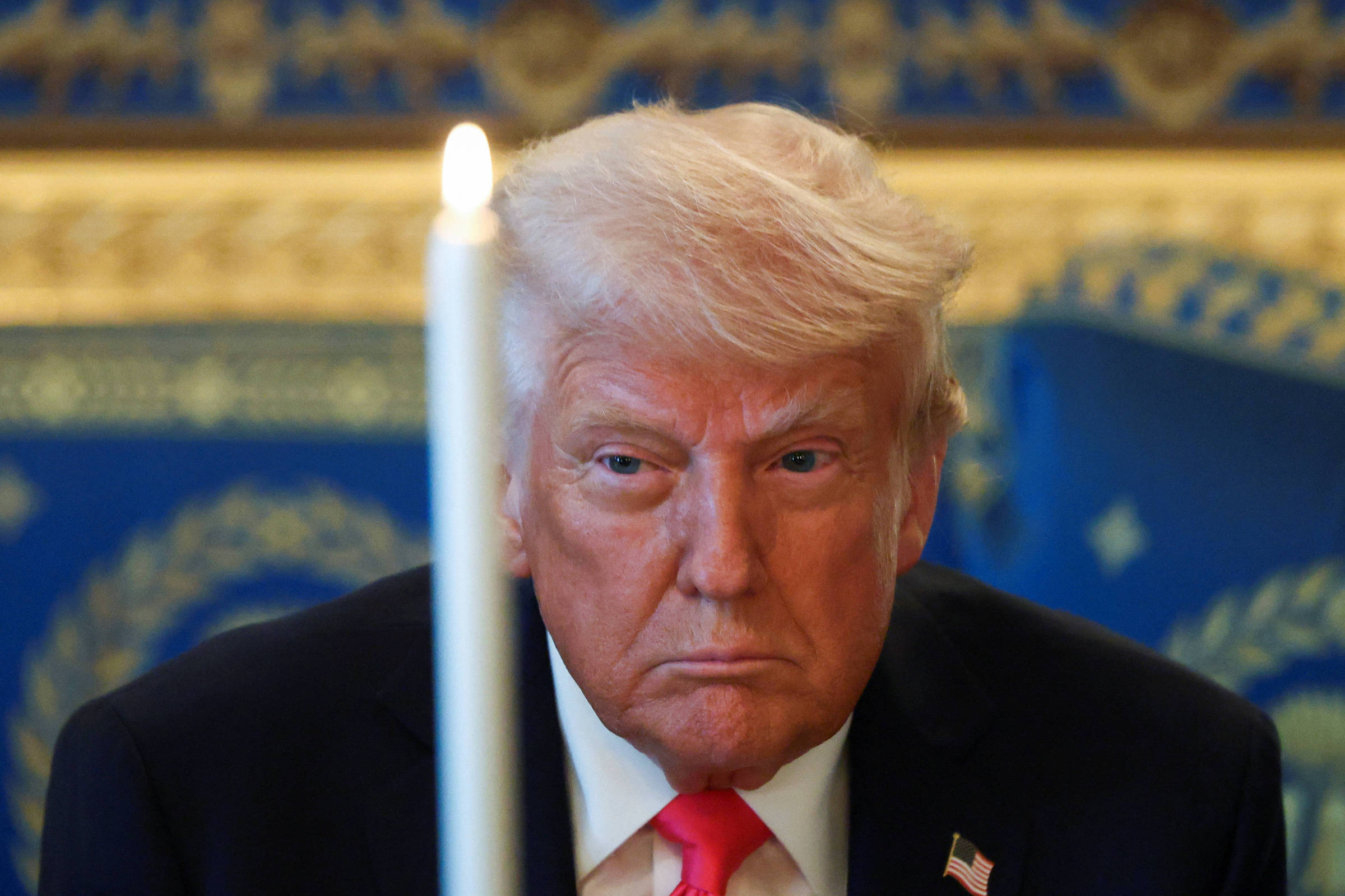 Trump promete dar dinheiro e passagens para migrantes saírem do país