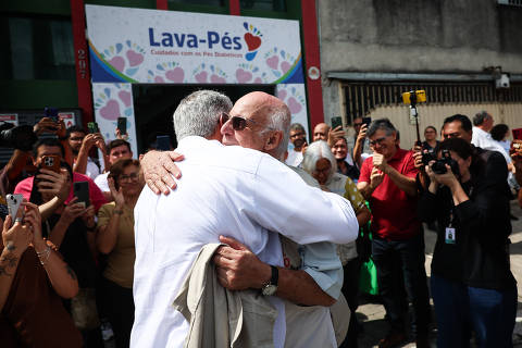 São Paulo, SP, BRASIL, 26-02-2025: Ilustríssima - Perfil do ator Marco Pigossi. Foto realizada na Dod Alfaiataria, em Pinheiros. (Foto: Lucas Seixas/Folhapress).  ***Exclusivo Folha de S. Paulo ***