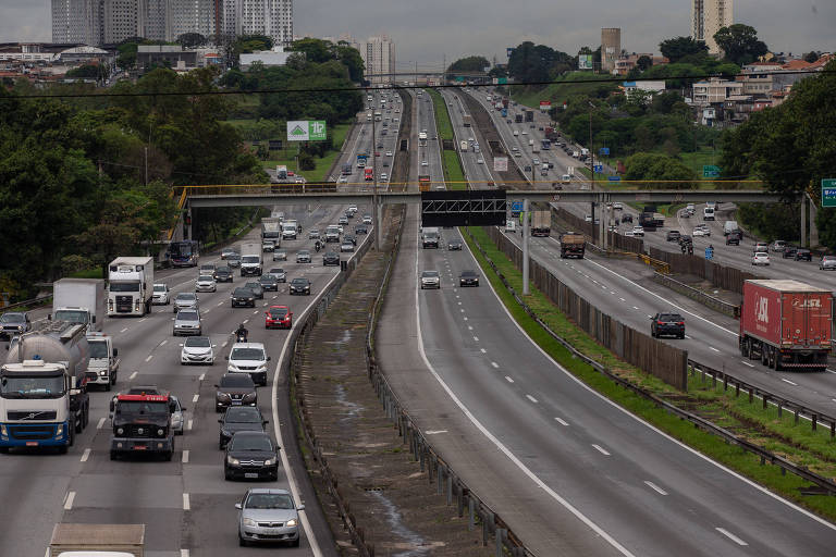 Veja os piores horários para pegar a estrada neste feriado prolongado de Páscoa e Tiradentes