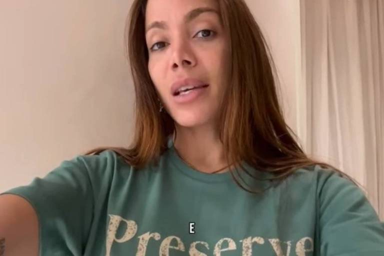 Anitta se manifesta contra leilões de áreas verdes em Salvador