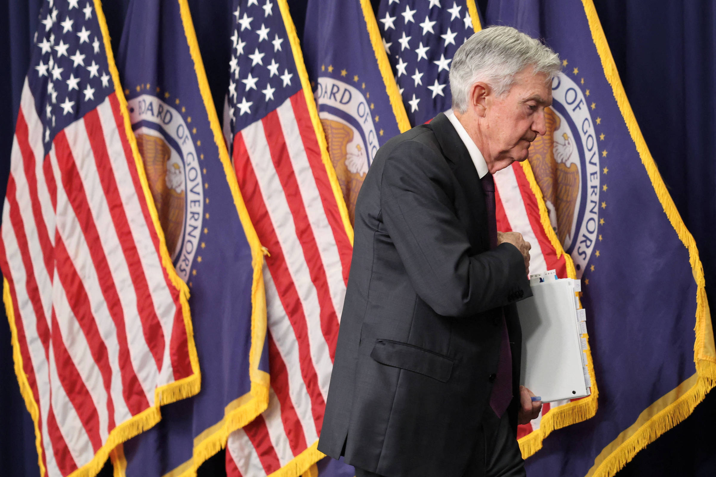 Trump pode demitir o presidente do banco central dos EUA?