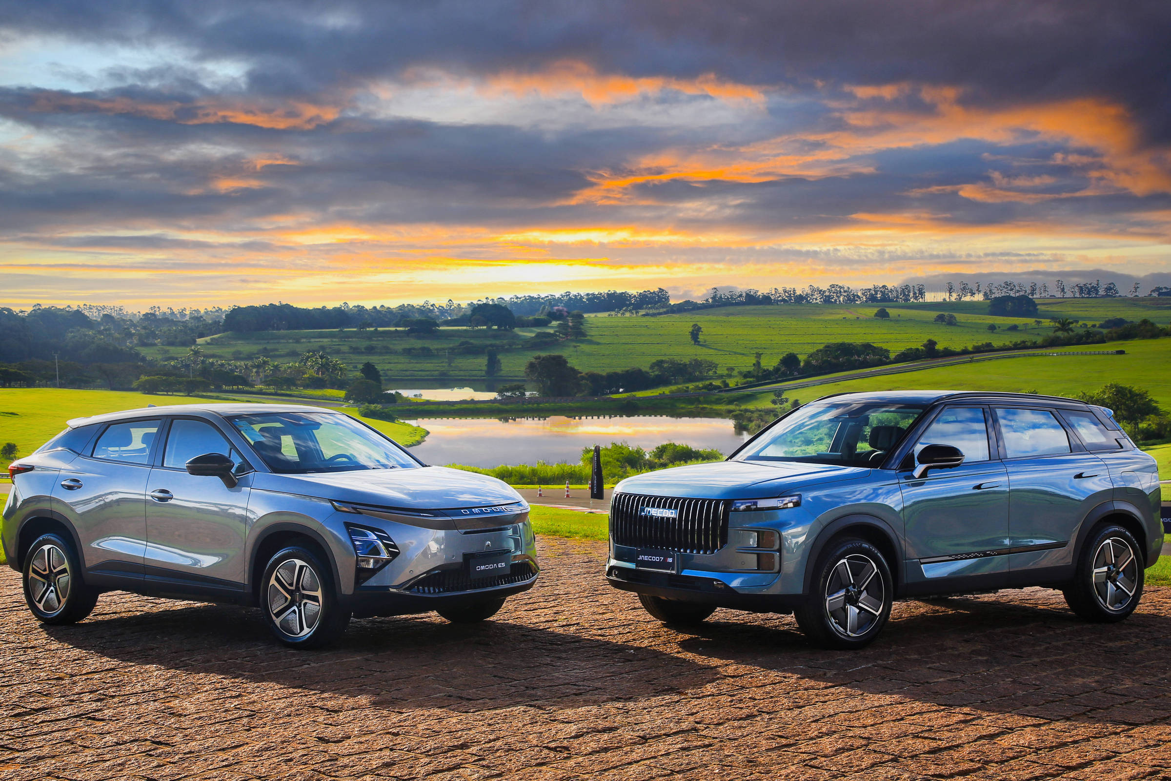 Chinesa Omoda Jaecoo inicia vendas de SUVs eletrificados no Brasil; veja teste