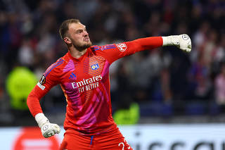 Europa League - Quarter Final - First Leg - Olympique Lyonnais v Manchester United