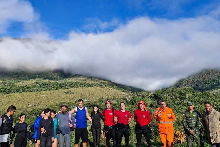 Casal morre após formação de cabeça d'água em cachoeira em Minas Gerais
