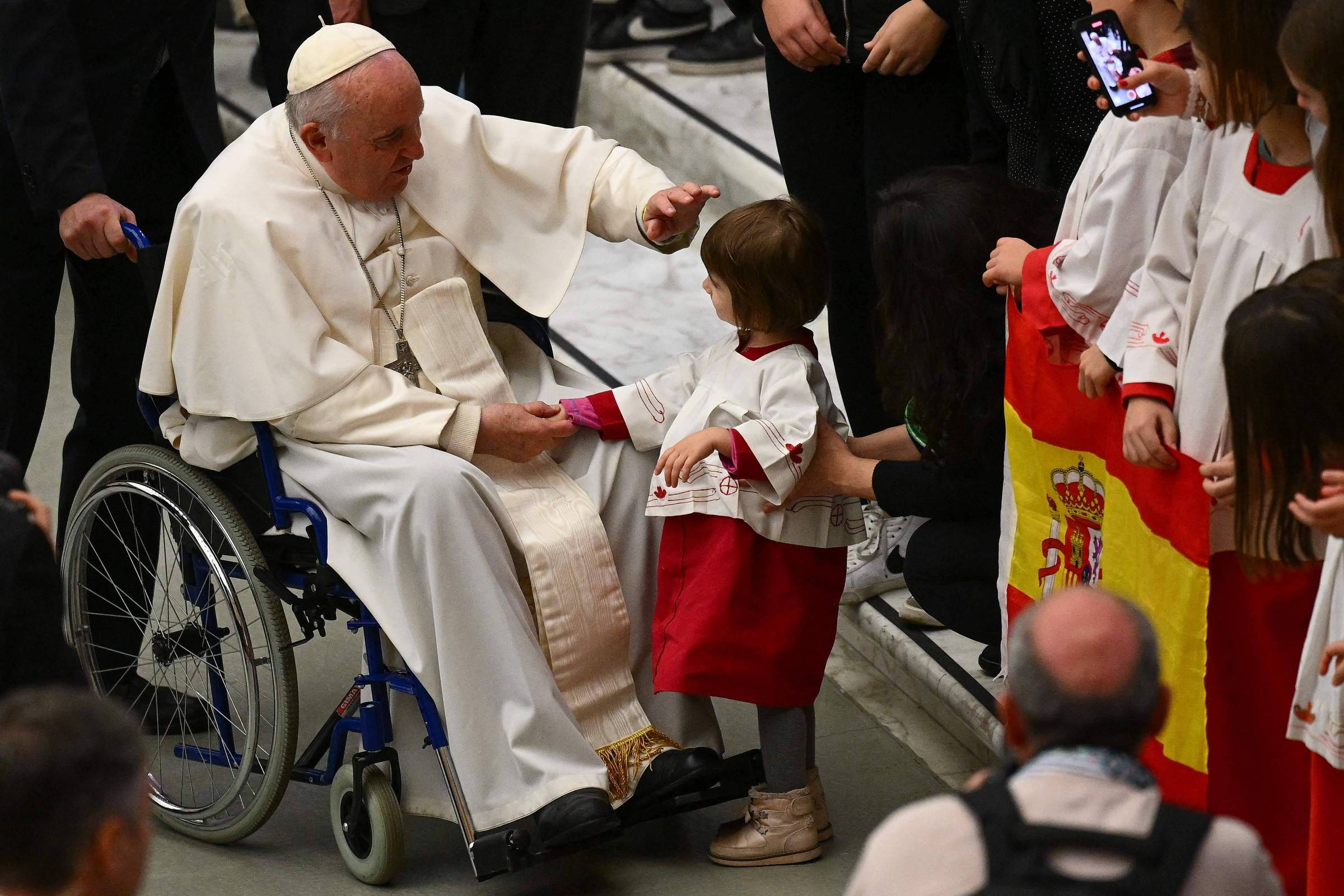 Francisco: o papa que não se furtou a ser cadeirante