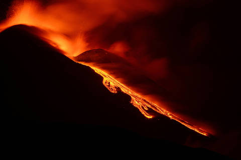 https://f.i.uol.com.br/fotografia/2025/04/23/17453997716808afdba1942_1745399771_3x2_th.jpg