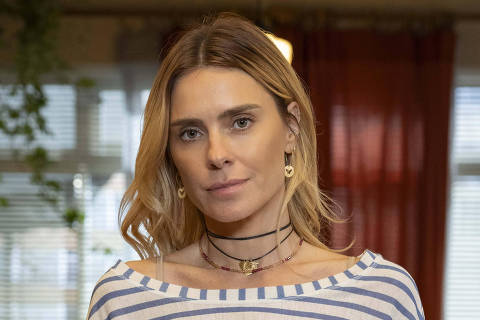 Leila (Carolina Dieckmann)