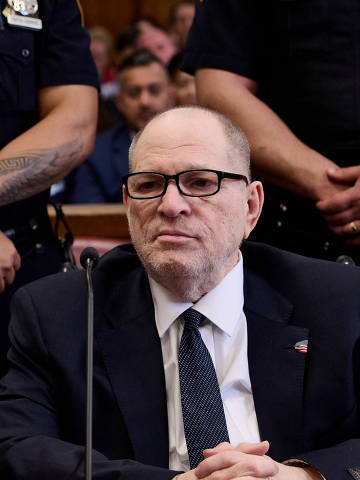 Harvey Weinstein appears in Manhattan Supreme Court, for his rape and sexual assault retrial, in New York City, U.S., April 23 2025. Curtis Means/Pool via REUTERS ORG XMIT: POOL