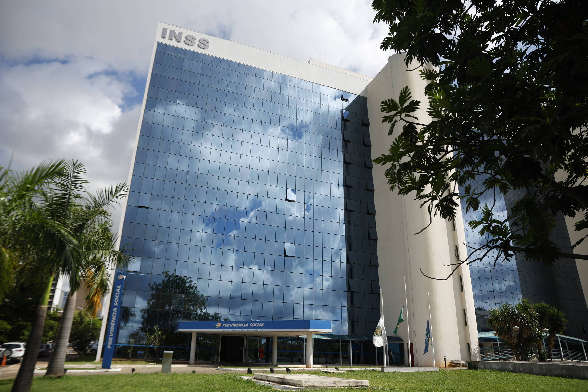 Associações investigadas têm 4,1 milhões de beneficiários do INSS