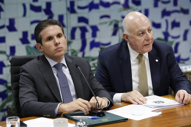 Motta convence partidos, contraria PL de Bolsonaro e não vai pautar urgência de anistia do 8/1