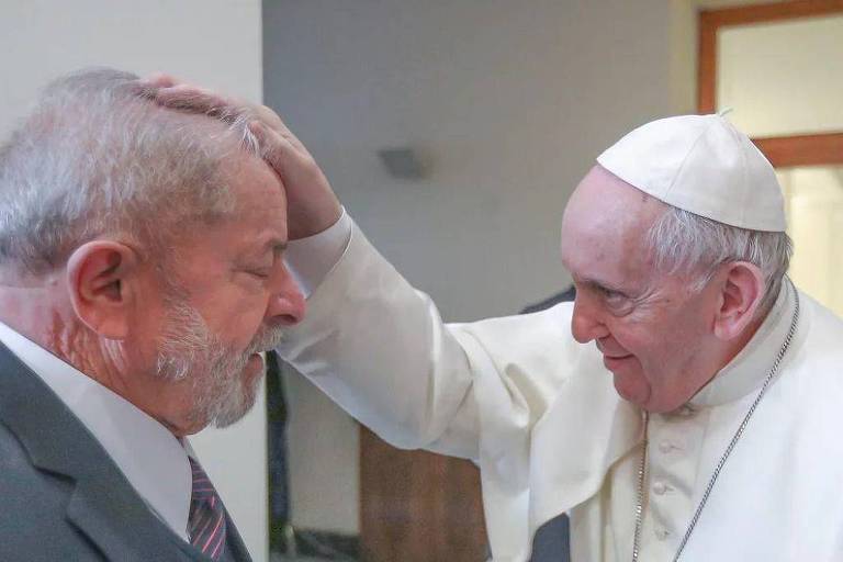 Cartas secretas, prisão e Chico Buarque: os bastidores da relação do papa com Lula