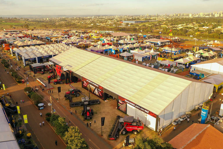 Operário morre após acidente na desmontagem da Agrishow, em Ribeirão Preto (SP)