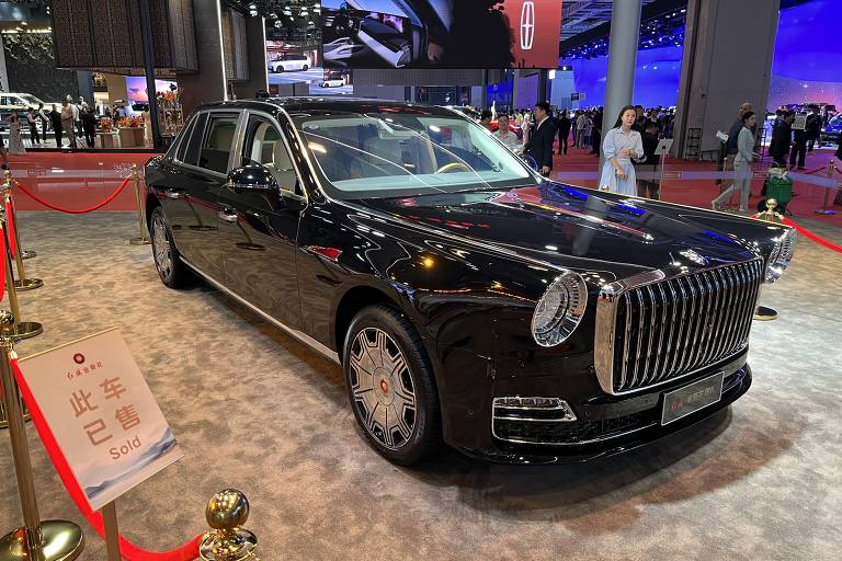 Hongqi Guo Li é apresentado no Salão de Xangai