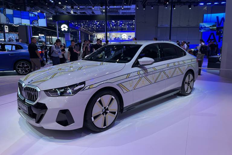 Modelo i5 Flow Nostokana é exposto no Salão de Xangai