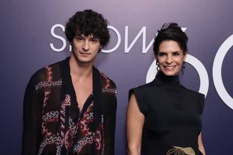 Pedro Waddington e Helena Ranaldi na festa de 60 anos da Globo
