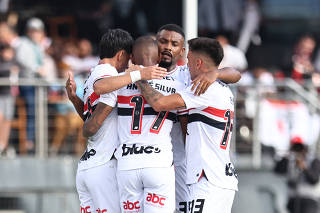 Brasileiro Championship - Sao Paulo v Santos
