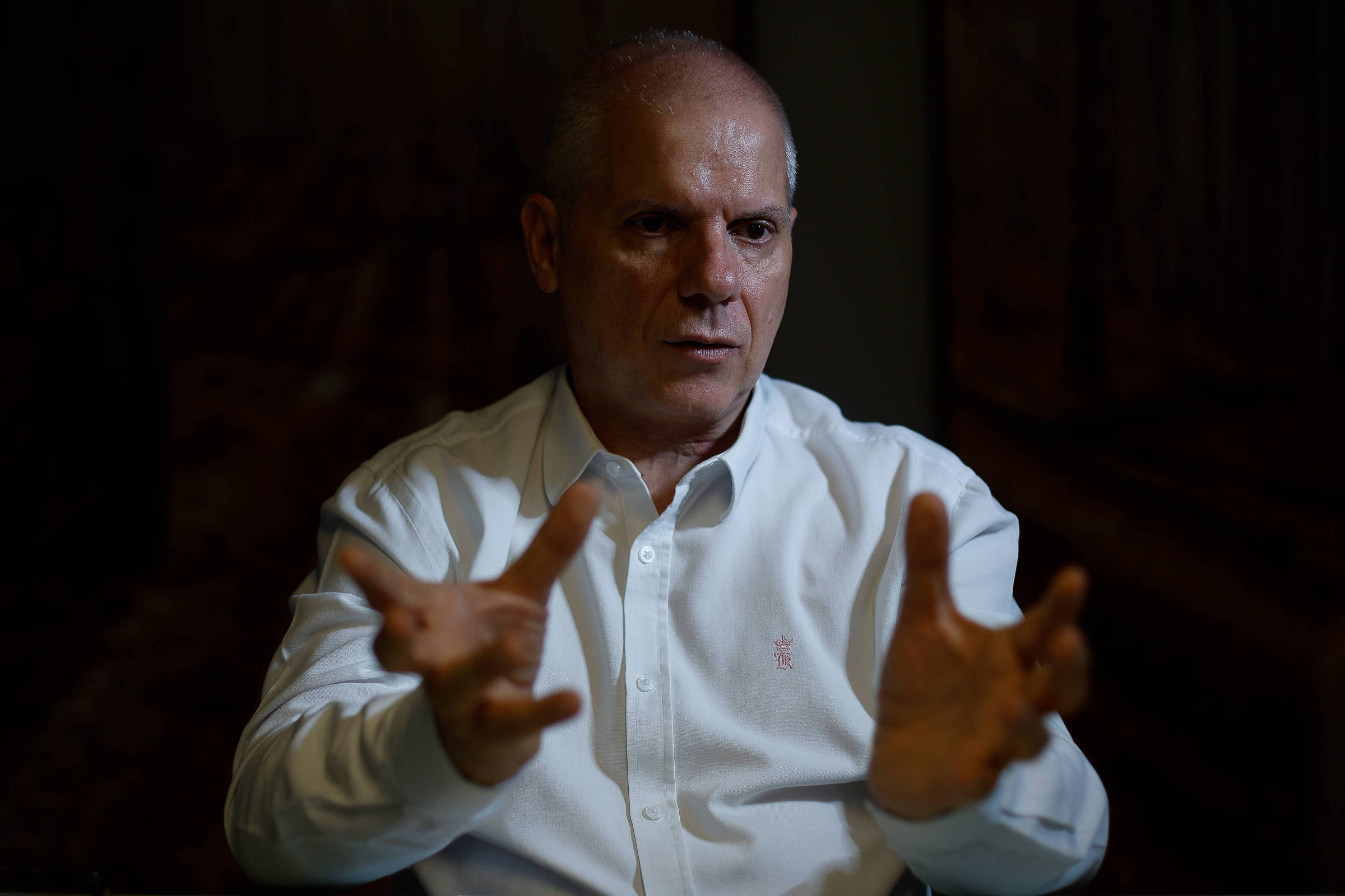 Ex-presidente do INSS nega omissão em descontos e diz que seguiu decisão do TCU