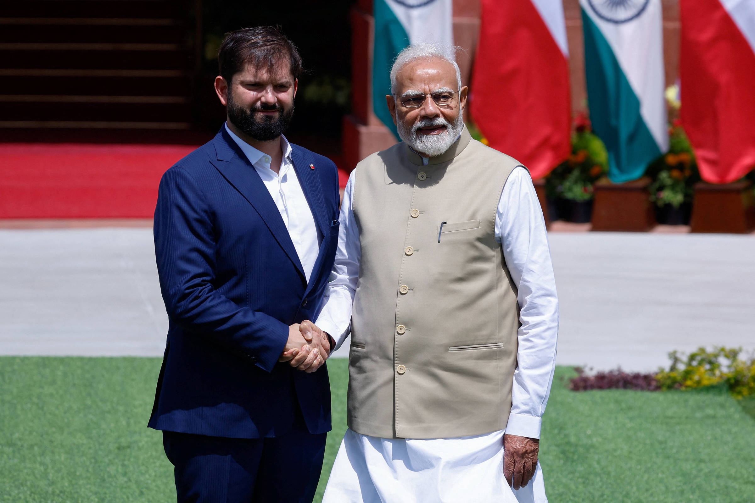 Modi celebra 'nova energia' com América Latina de olho em lítio de Chile e Bolívia