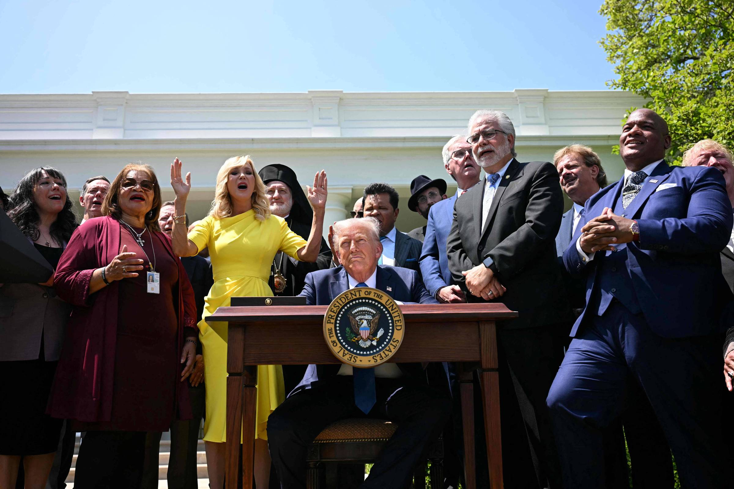 Com Trump, cultos cristãos ganham espaço na rotina institucional da Casa Branca