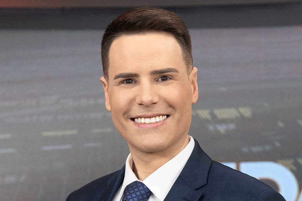 Luiz Bacci acerta retorno ao SBT e deve comandar volta do Aqui Agora em junho