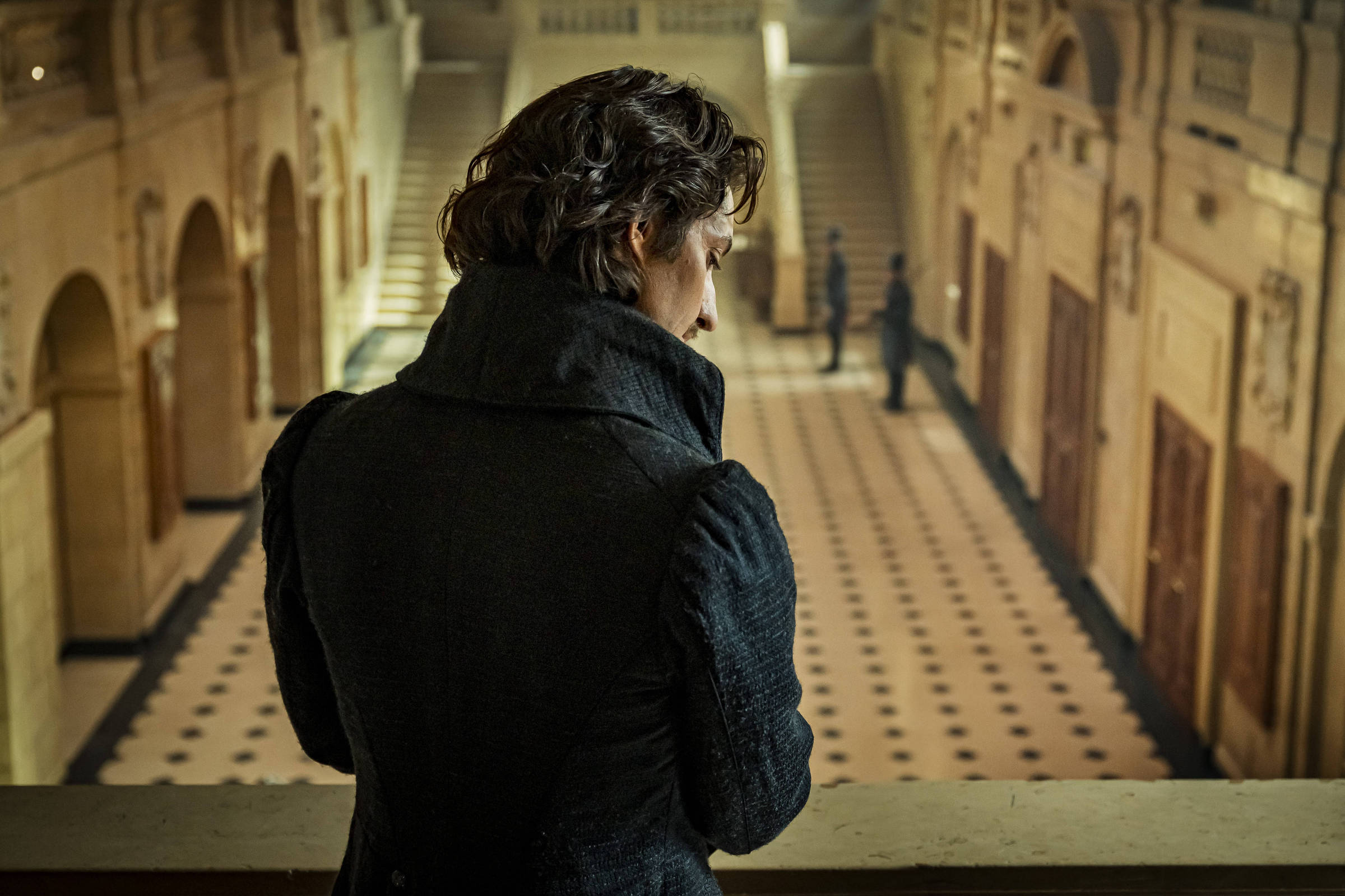 'O Conde de Monte Cristo' e thriller alemão: o que ver na TV e no streaming sábado