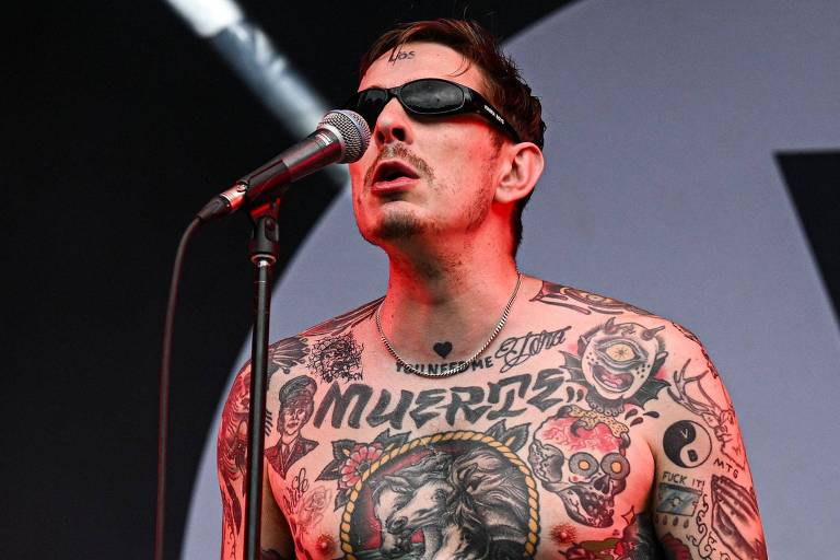 Viagra Boys lança disco que expande alcance além do rock alternativo