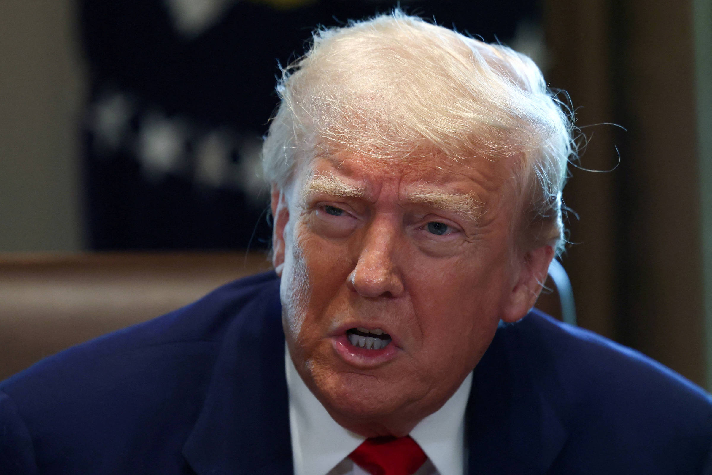 Trump propõe corte de US$ 163 bilhões no Orçamento e atinge saúde, educação e meio ambiente