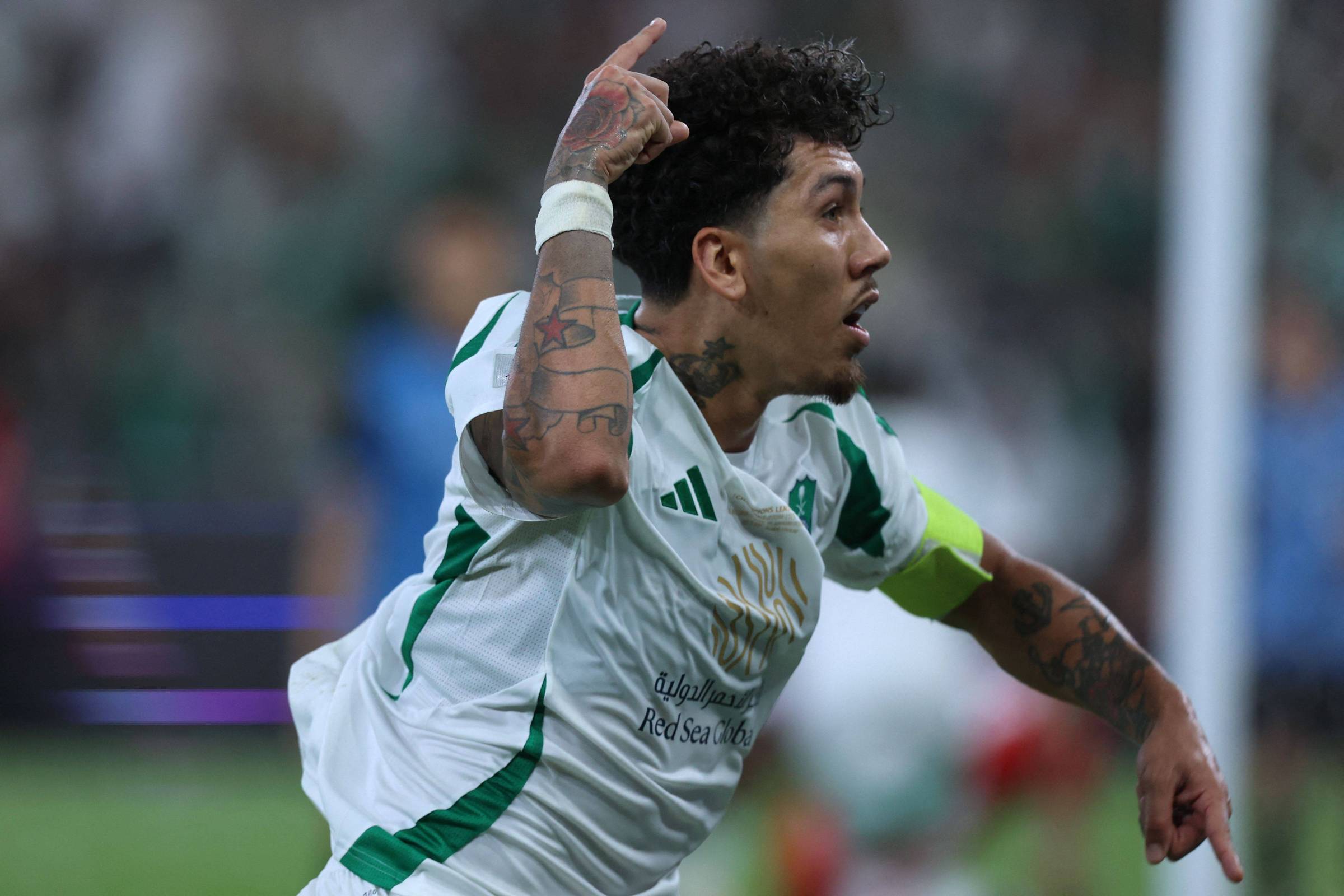 Firmino, lembra dele?, conduz time a título inédito na Champions asiática