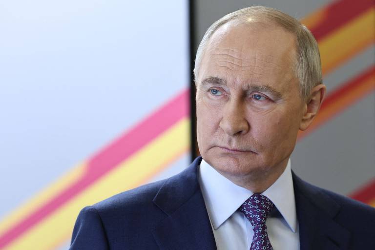 Putin diz que Rússia tem força para vencer Guerra da Ucrânia sem arma nuclear