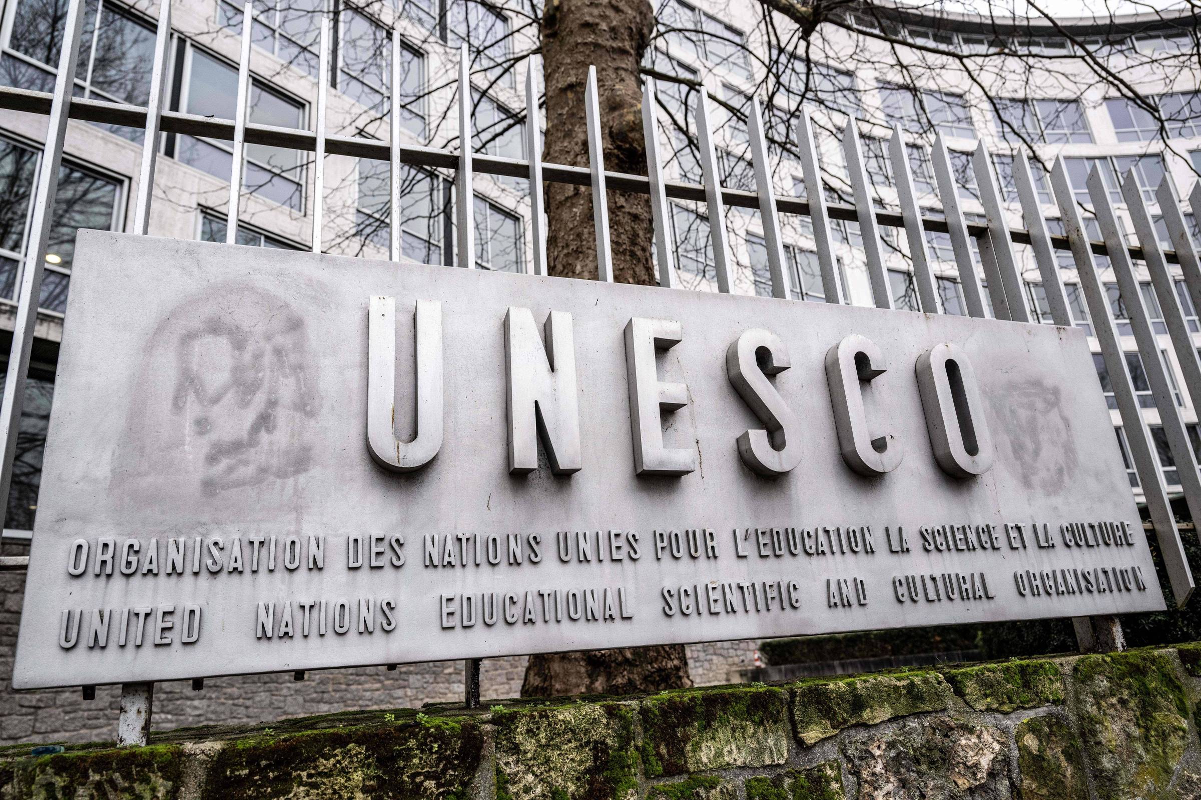 Jornal ícone da resistência a Ortega ganha prêmio da Unesco, e Nicarágua deixa entidade