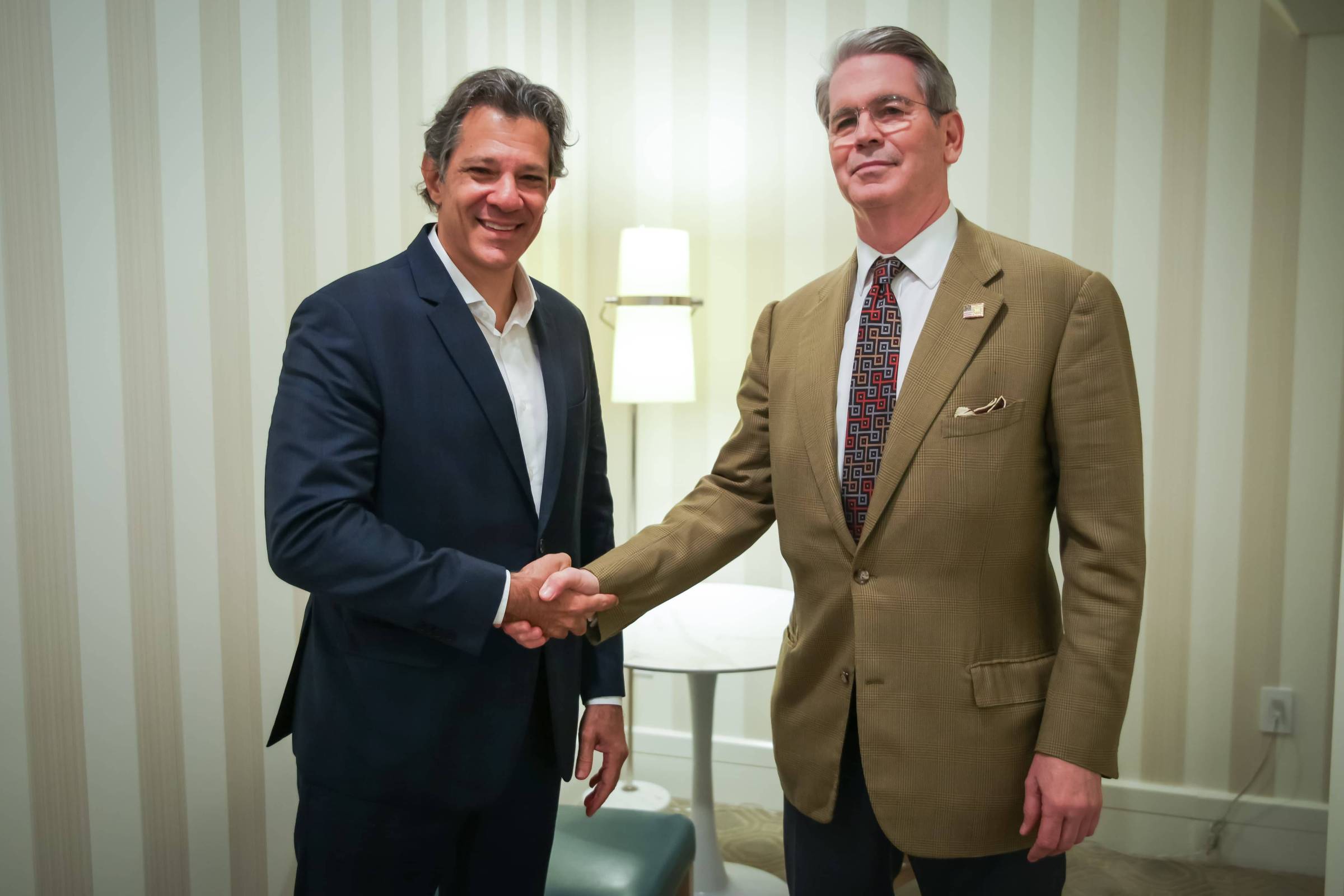 Haddad se reúne com secretário do Tesouro de Trump em meio a tarifas