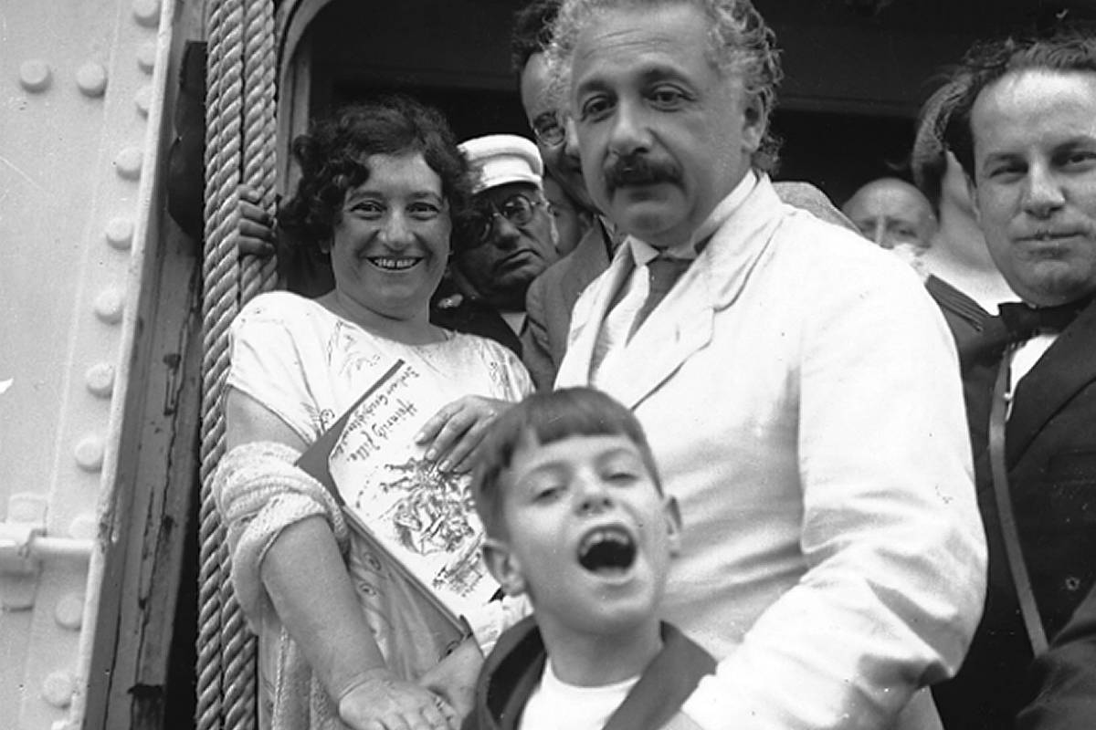 Há 100 anos, Einstein visitava Brasil com olhar condescendente e maravilhado