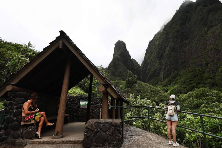 Havaí aprova aumento de imposto sobre hotéis para combater mudança climática