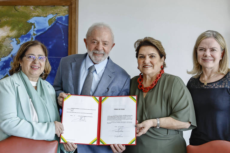 Lula mira conexão com esquerda em reforma ministerial a conta-gotas