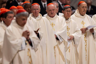 Mass to mourn Pope Francis held at St. Peter's Basilica