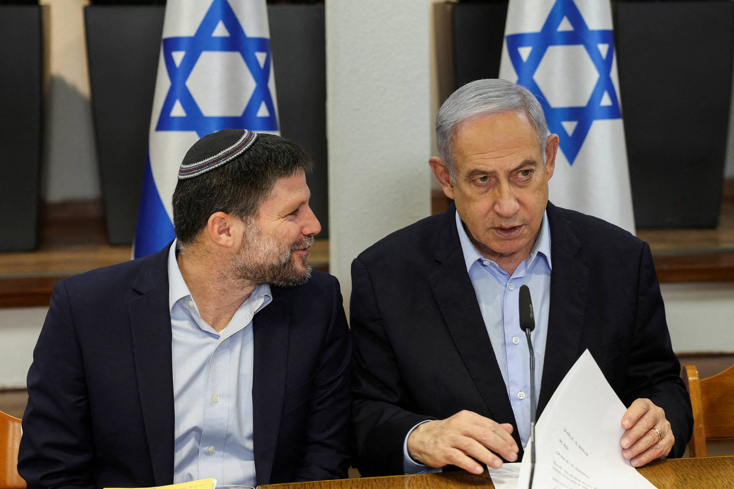 'Gaza será totalmente destruída', afirma ministro das Finanças de Israel