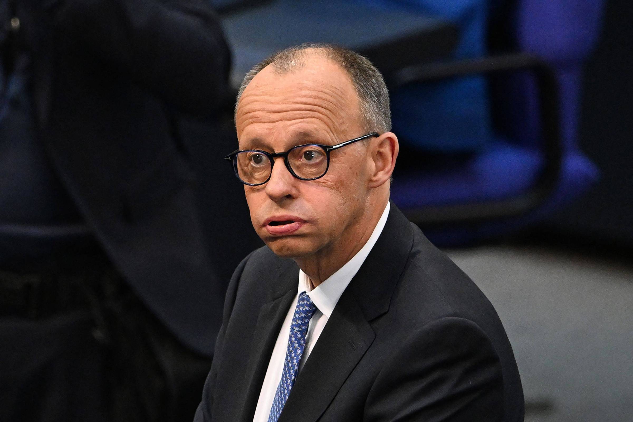 Parlamento confirma Merz como premiê da Alemanha, após fiasco na primeira votação
