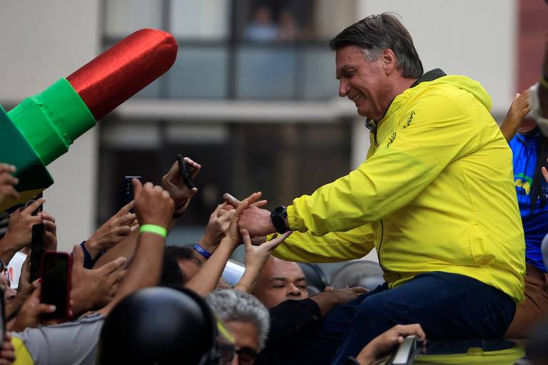 Bolsonaro participou de um ato na av. Paulista pela anistia aos envolvidos nos ataques golpistas de 8 de janeiro de 2023. O Datafolha projetou 55 mil pessoas no local