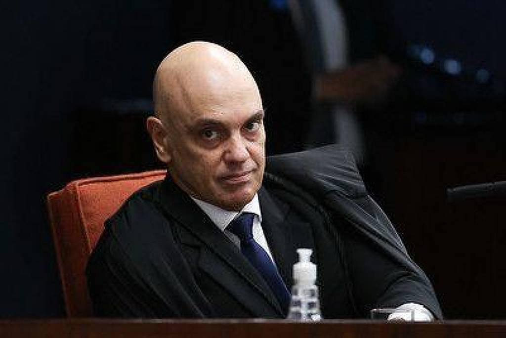 Moraes brinca que fica 'magoado' com pedidos de suspeição na trama golpista