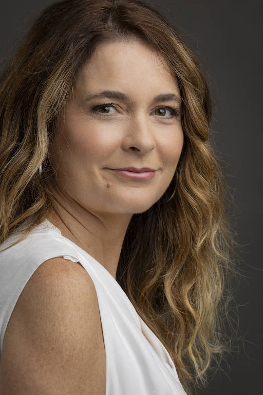 Imagens da atriz Claudia Abreu