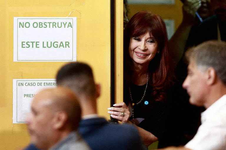 Senado argentino discute Ficha Limpa, lei que pode tirar Cristina das eleições