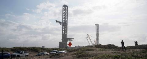 The SpaceX launchpad is seen from Boca Chica Beach in Brownsville, Texas, on May 3, 2025. Tech billionaire Elon Musk's dream of gaining city status for his SpaceX spaceport in the southern US state of Texas became a reality on Saturday, when voters overwhelmingly backed turning his Starbase into a new municipality. The ballot, which also named a senior SpaceX representative as its mayor with 100 percent of the early vote, was never really in doubt. (Photo by Gabriel Cardenas / AFP)