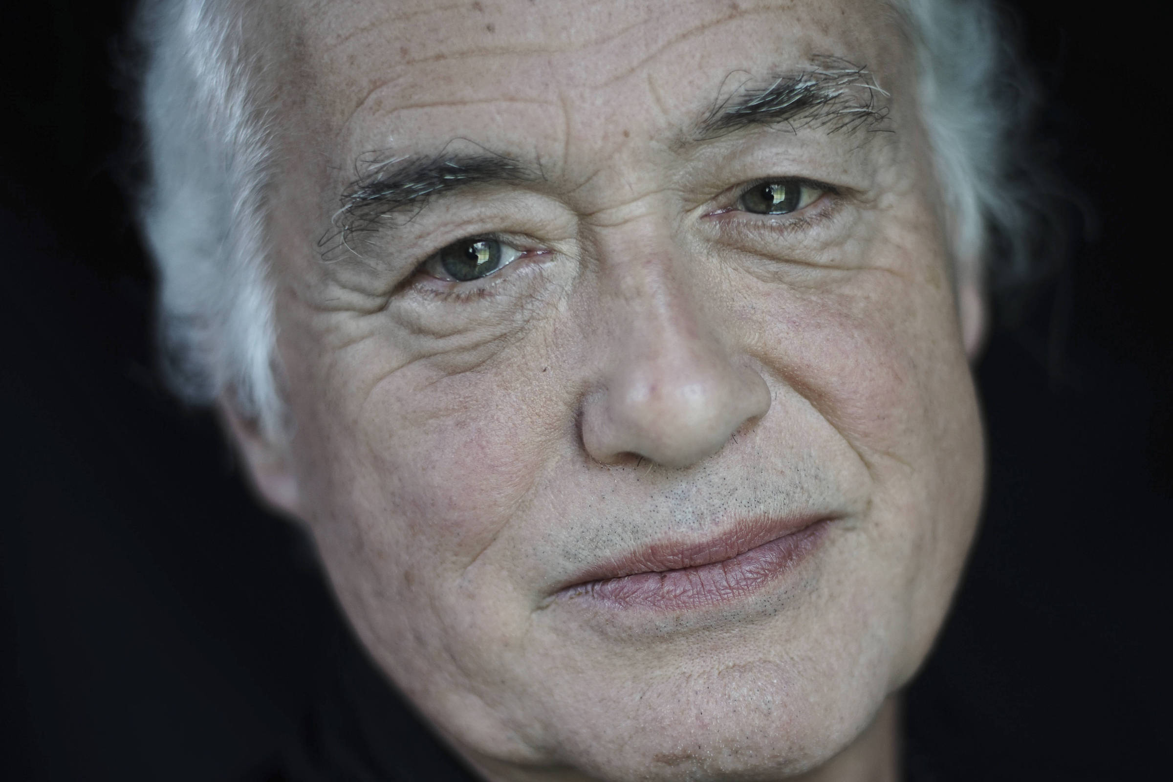 Jimmy Page, ex-Led Zeppelin, é processado por autor de 'Dazed and Confused'