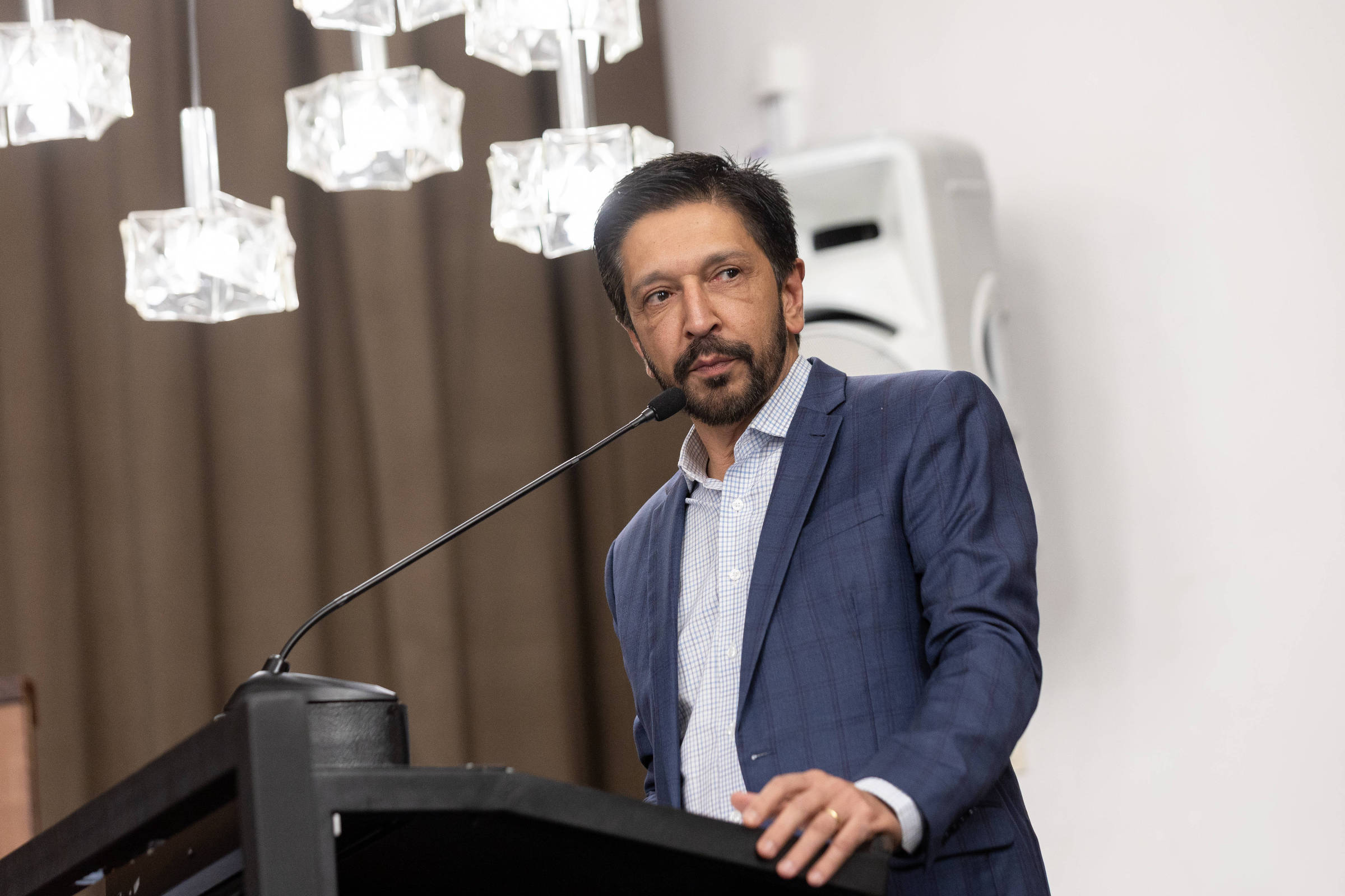 Ricardo Nunes nomeia secretário com dívida de R$ 12,3 milhões com a União