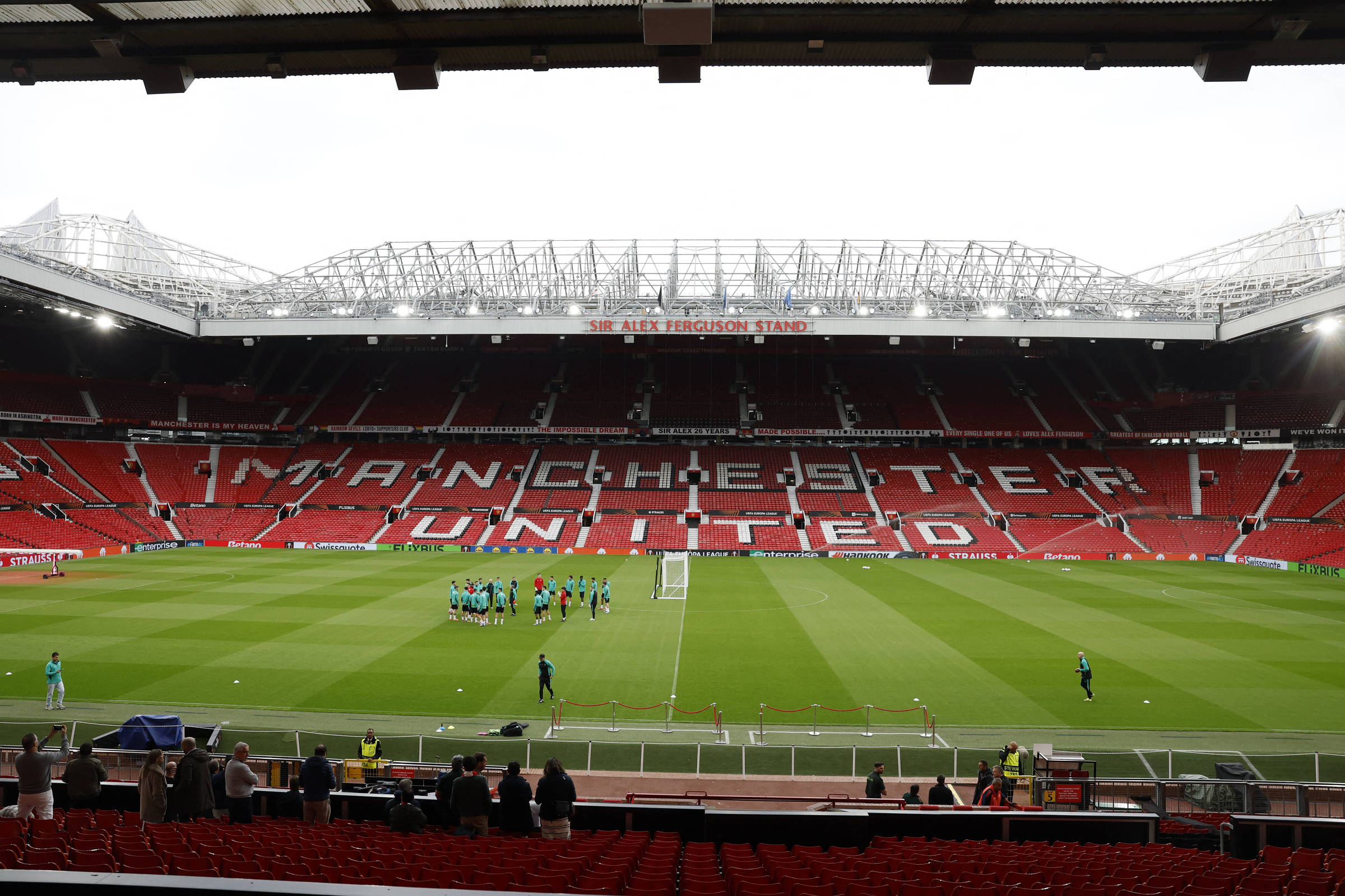 Tottenham e United lutam por final inglesa na Liga Europa; veja destaques da TV