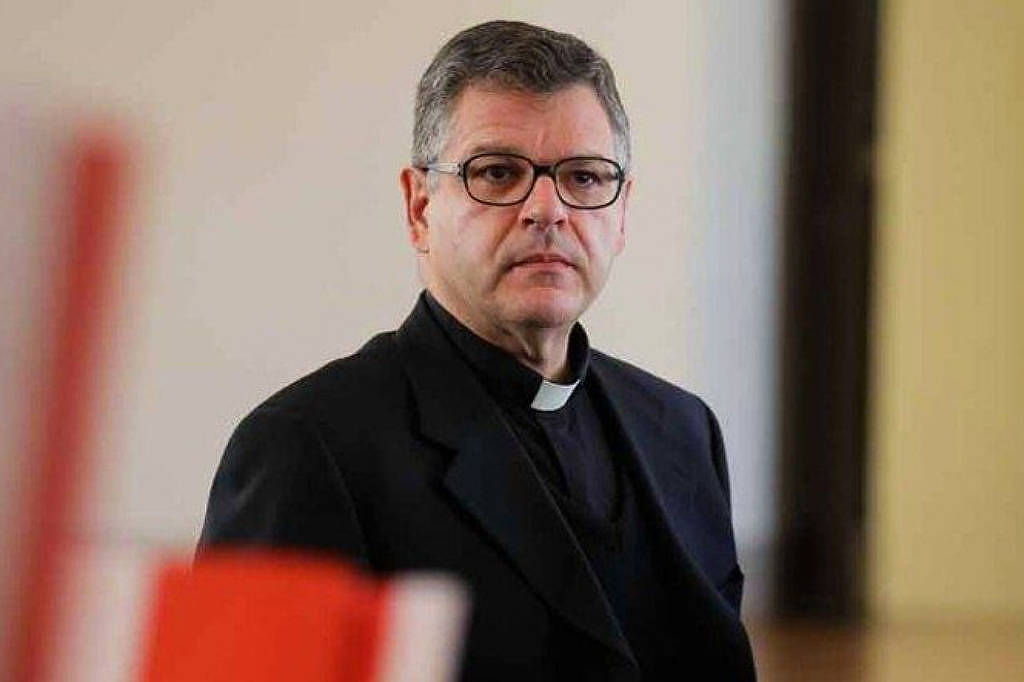 Não vai vir outro Francisco, não há dois papas iguais, diz brasileiro que rege coro da Capela Sistina