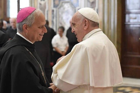 https://f.i.uol.com.br/fotografia/2025/05/08/1746727753681cf3490f911_1746727753_3x2_th.jpg