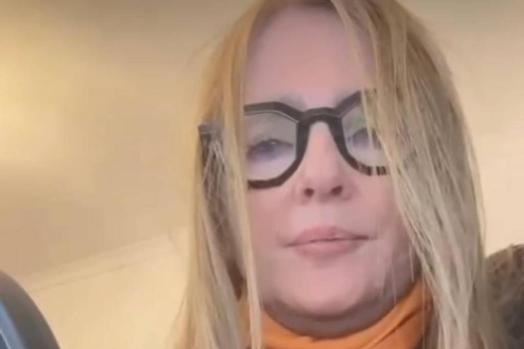 Ilze Scamparini cita 'perna dura' e 'pânico' em interação com Bonner: 'Fico devendo esse abraço'
