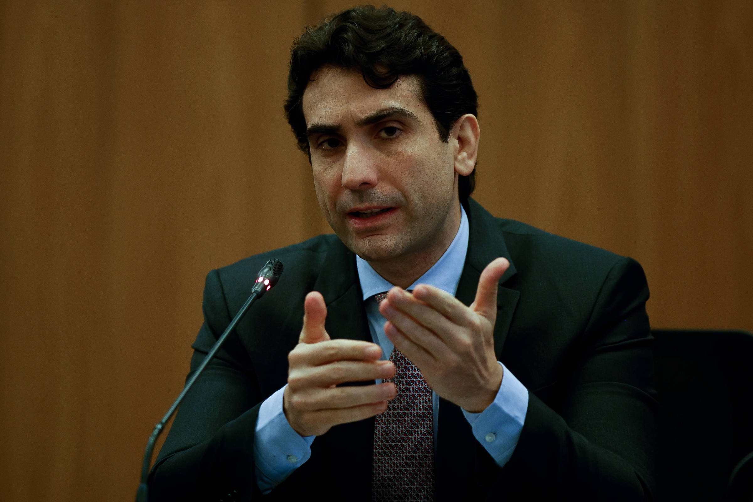 Agenda de Galípolo mostra esforço concentrado com banqueiros sobre caso Master